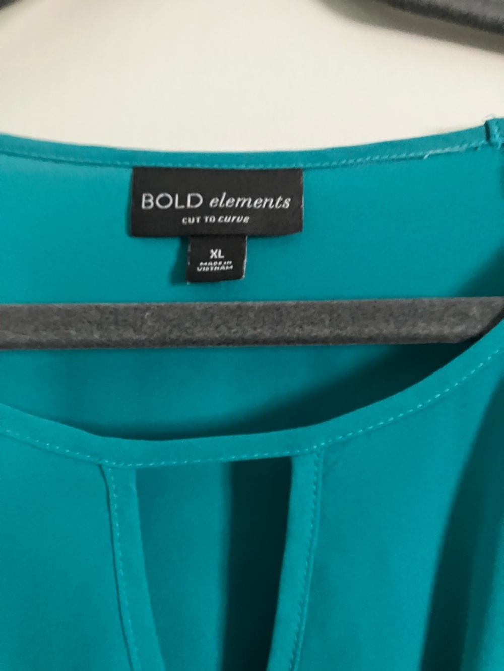 BOLD elements Teal Tie-Front Blouse - Picture 2 of 9